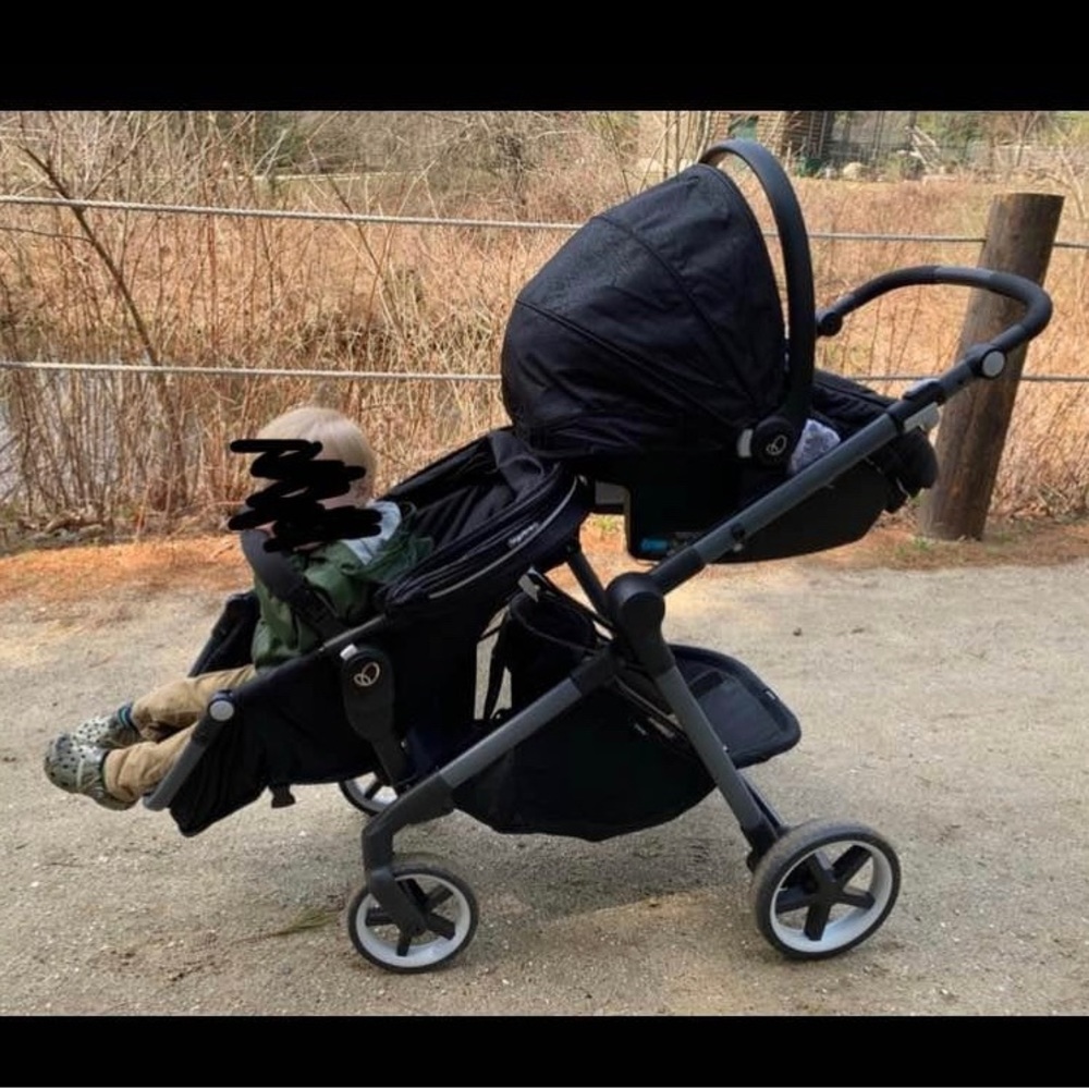 Evenflo Pivot Xpand Seat